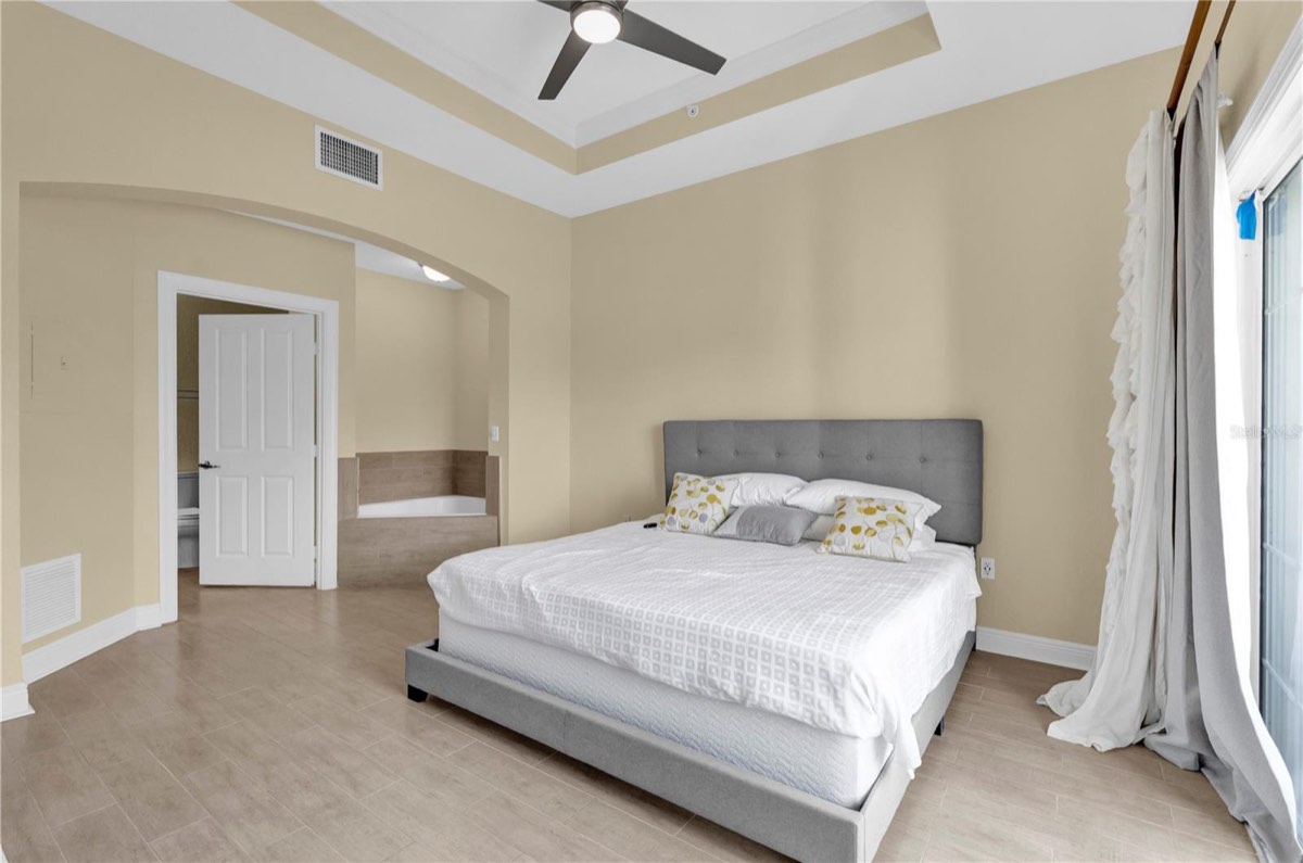 Reunion FL project before renovation — photo 3